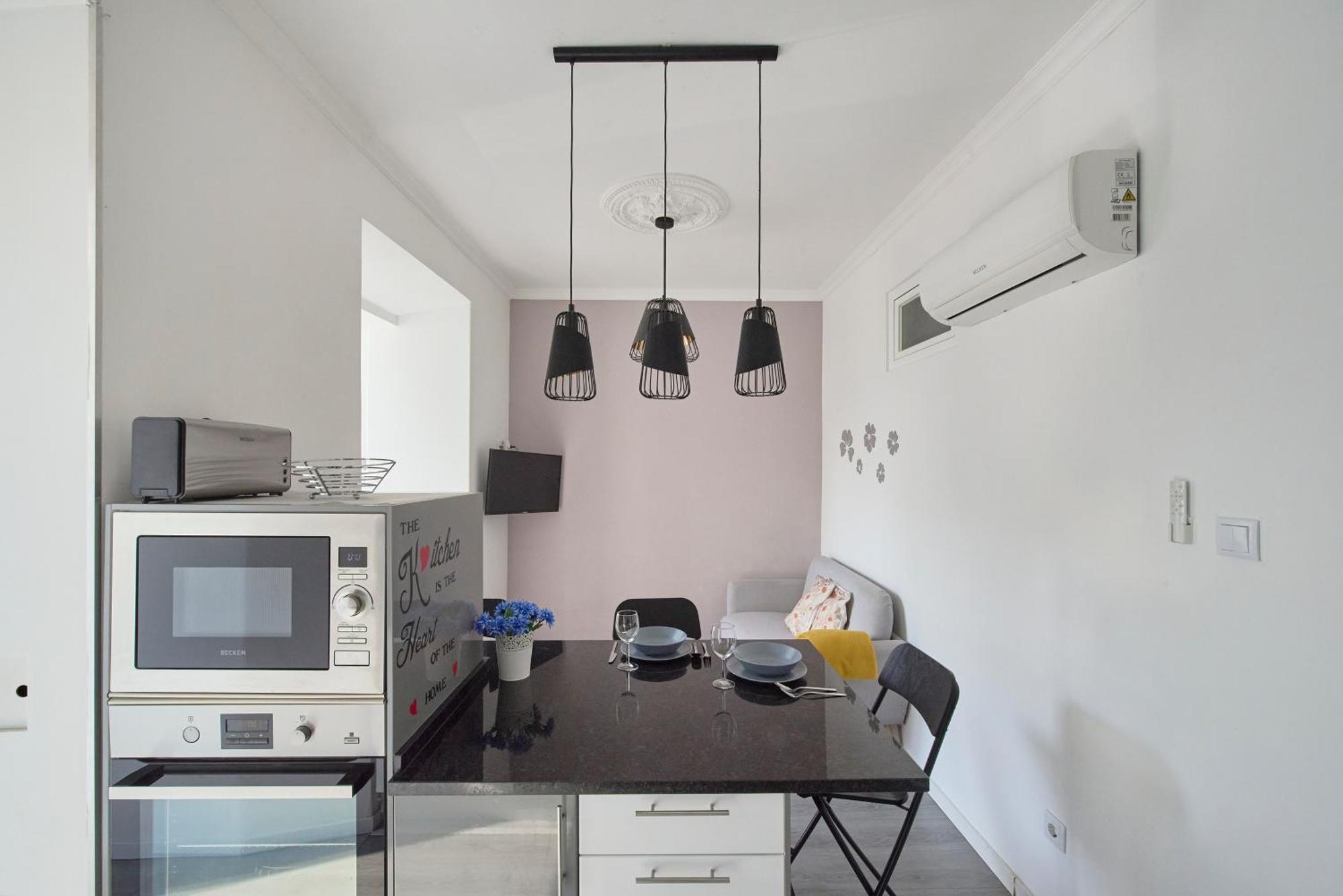 Apartment Elegant 3-bedroom With Tejo River View In Alameda