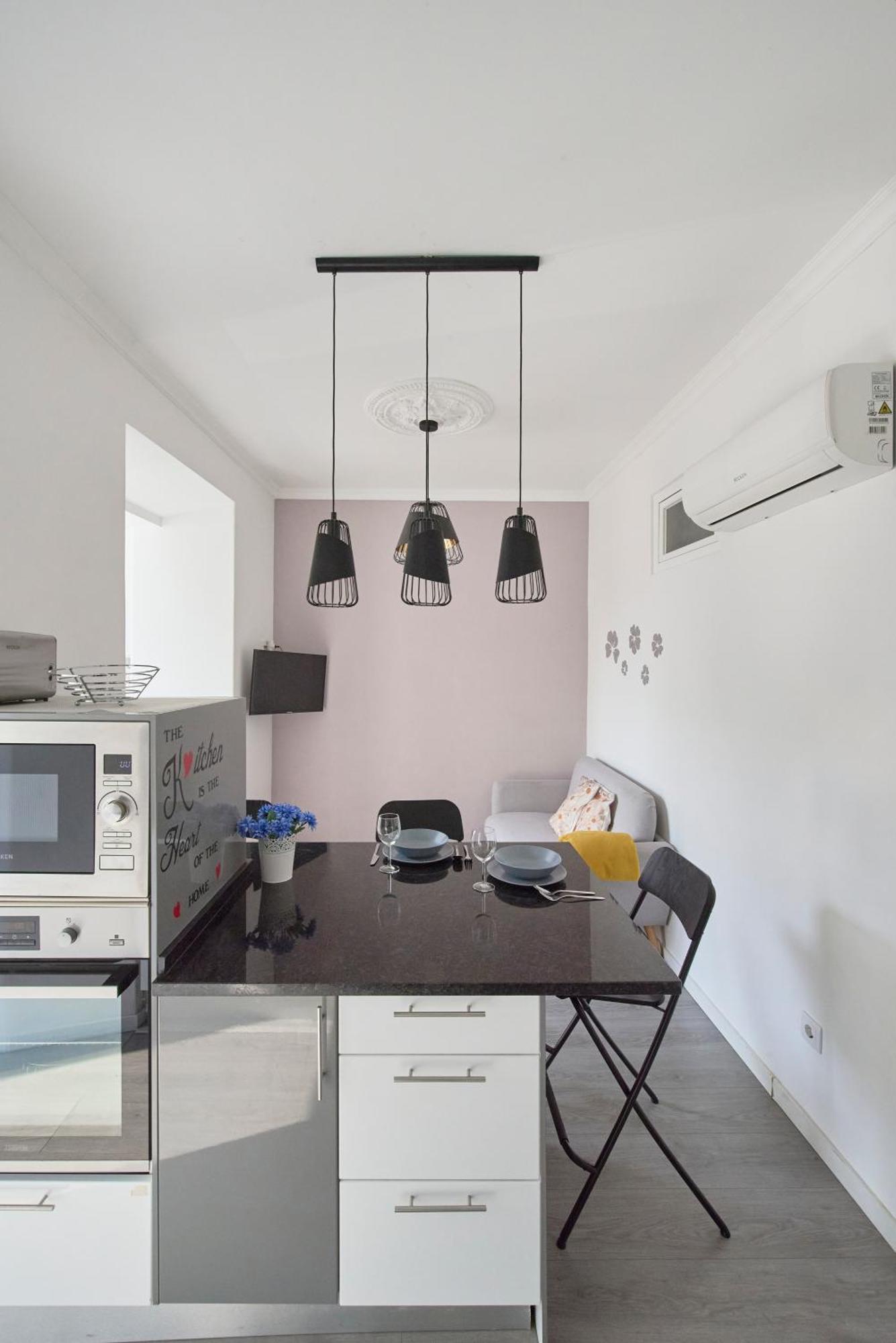 Elegant 3-bedroom With Tejo River View In Alameda * Lissabon